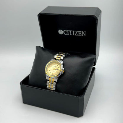 Premium Stainless Steel Men's Watch – Quartz Movement, Water Resistant .