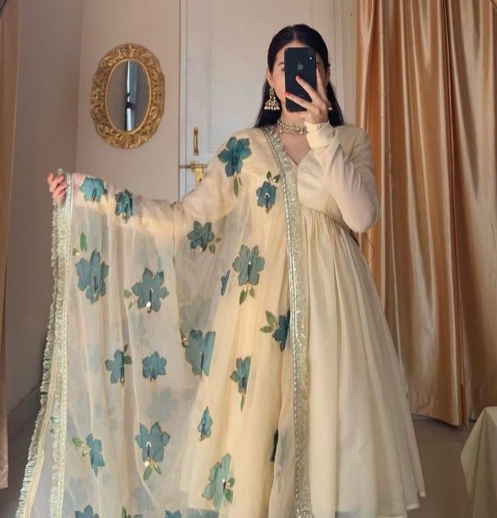 Chiffon Embroidered Gharara Set – 3 Piece Wear .