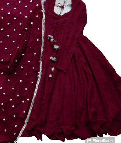 Elegant Round Style Chiffon Embroidered Suit – 3 Piece